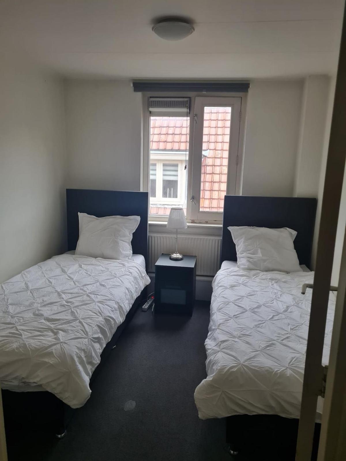 Three Bedroom Lovely Apartment Oosterbeek Eksteriør billede