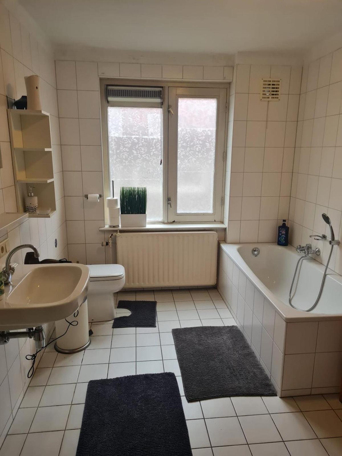 Three Bedroom Lovely Apartment Oosterbeek Eksteriør billede